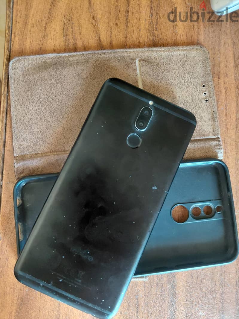 Huawei Mate 10 Lite 1