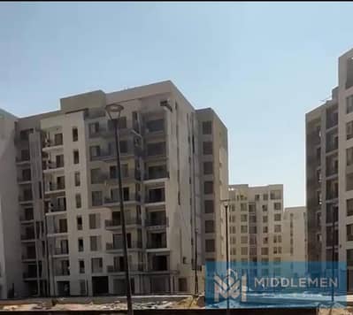 Apartment 139m Double View Bahary and Qebly Prime location near the clubhouse Under Market Price zed east New Cairo