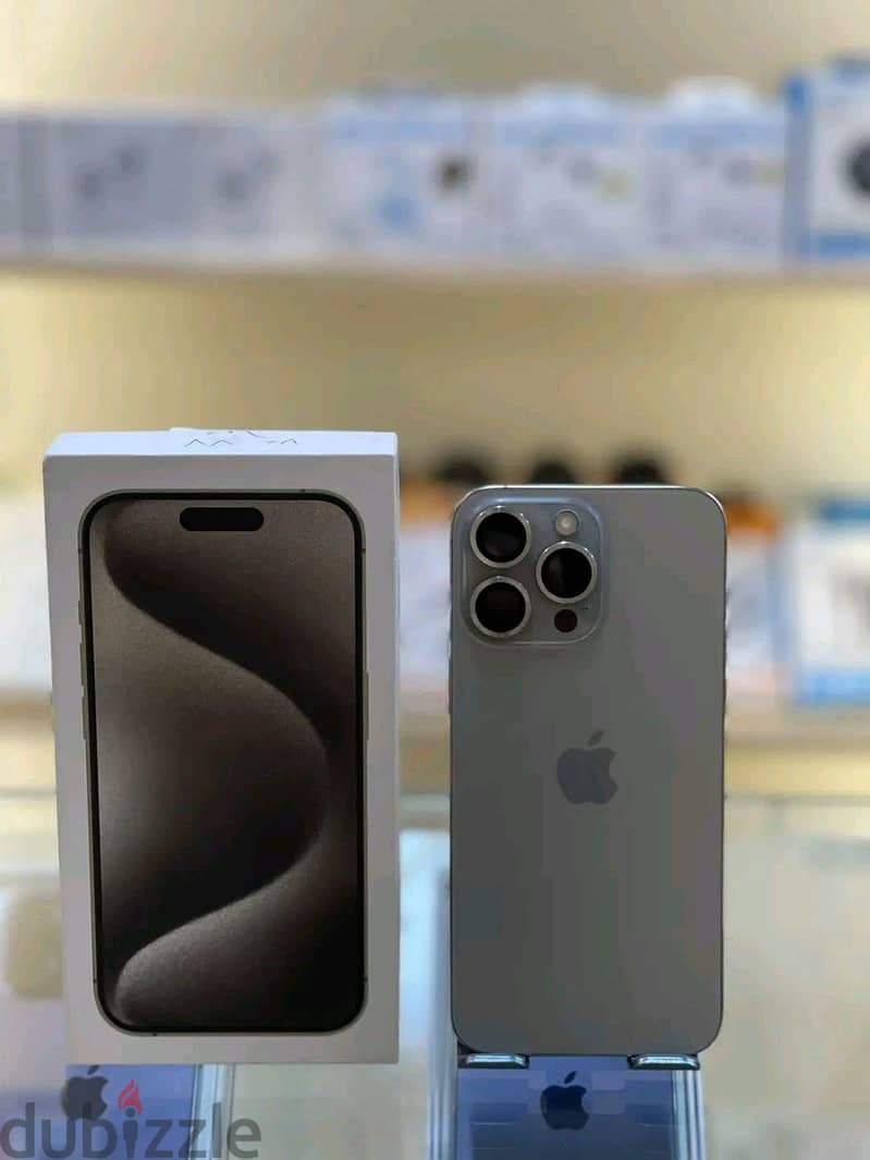Apple - iPhone 15 Pro Max 3