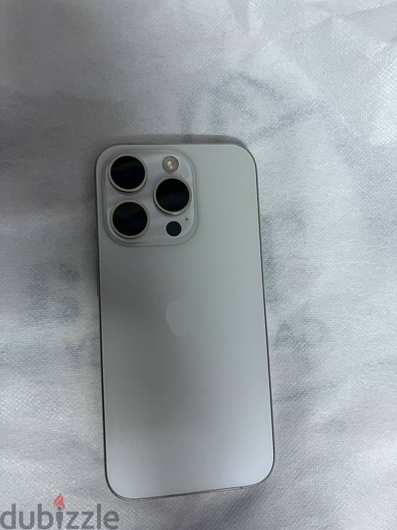Apple - iPhone 15 Pro 2