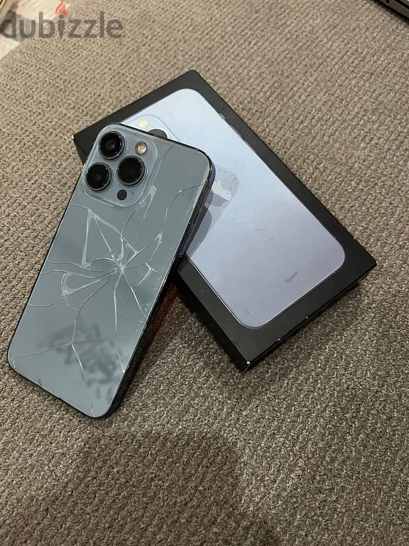 Apple - iPhone 13 pro 5