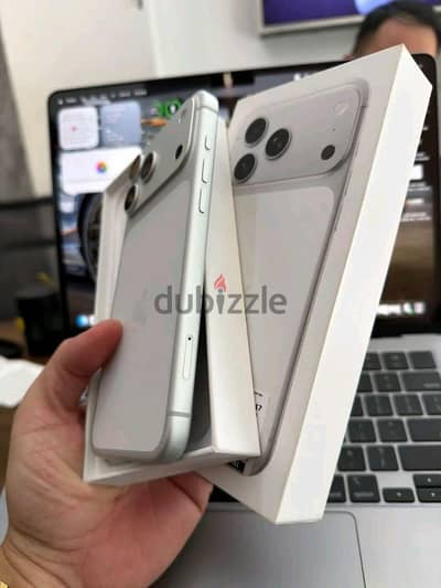 آبل - آيفون 17 برو ماكس