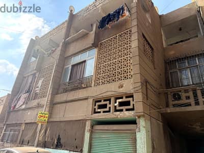 عقار سكني و تجاري  مميز  بكبري القبة