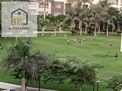 للبيع في مدينتي شقة لقطة في عمارات المجموعة 10   B10