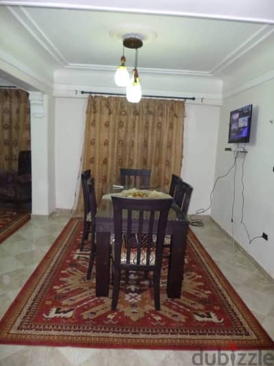 سفره ٦ كراسي ب٤٠٠٠
