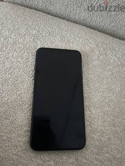 ايفون 11 pro max