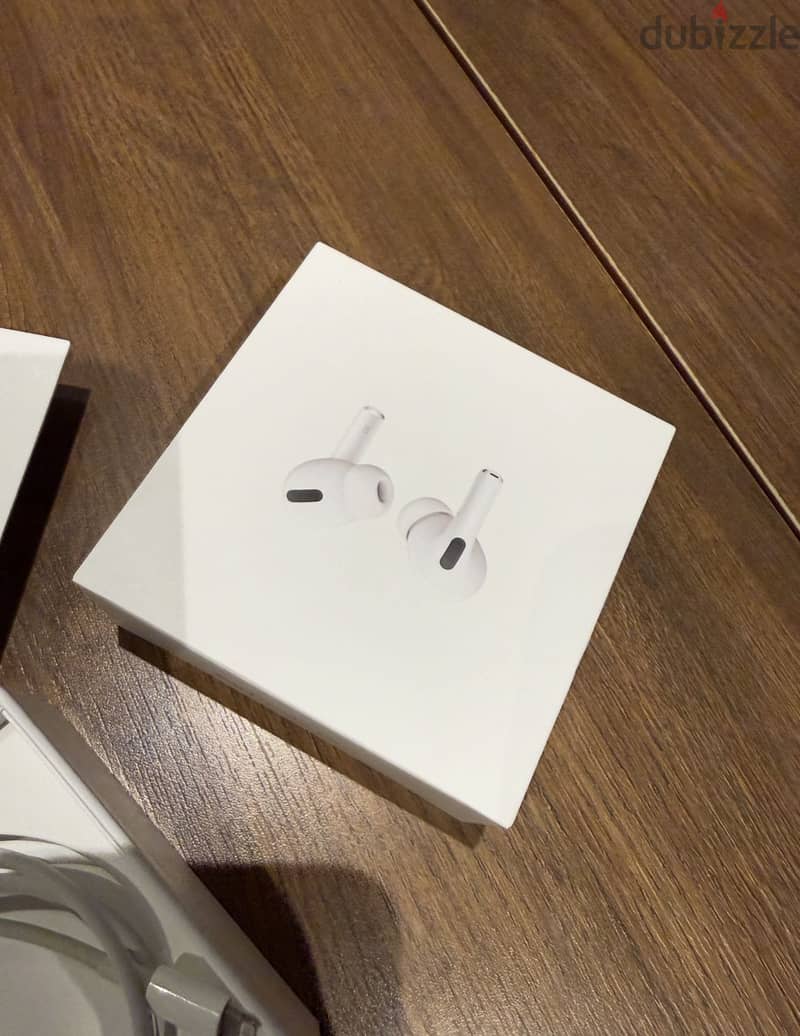 Airpods pro 4