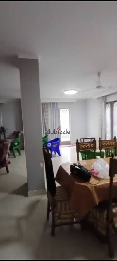 بيزمنت للايجار فاضي في الشيخ زايد الحي 16