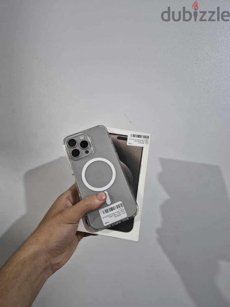 Apple - iPhone 15 Pro Max 3