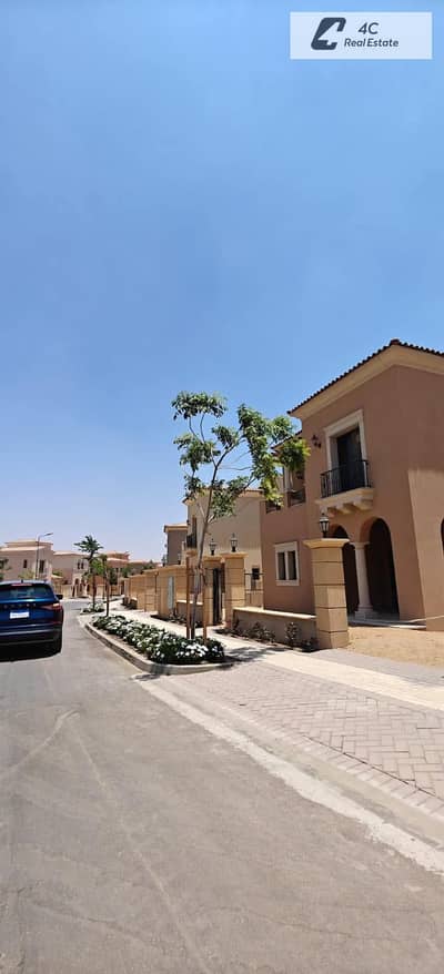 فيلا كورنر بالتقسيط اقل سعر في الماركت -فيو لاندسكيب-برايم لوكيشن في سيتي جيت القاهره الجديده-CITY GATE NEW CAIRO
