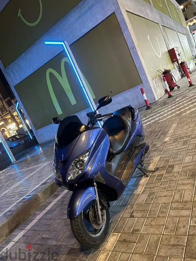 اسكوتر هوندا فورزا