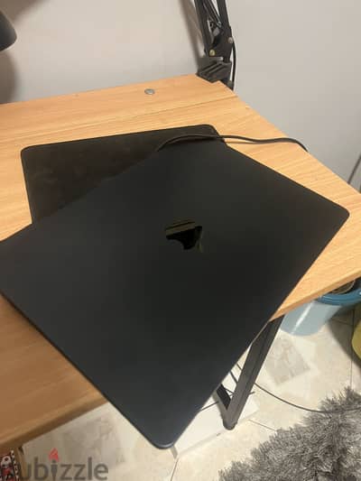 MacBook Air M2 2022 | 8GB RAM | 256GB SSD | Midnight | Mint Condition