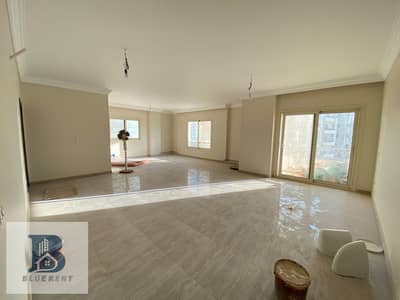 Administrative office apartment for rent in Fifth Settlement, South Lotus.