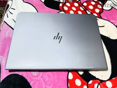 ‏لابتوب HP أحدث فئة وأعلى فئة نزلت والتصميم الجديد الروعه