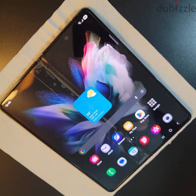 Samsung Galaxy Z Fold3 5G (زي الجديد)