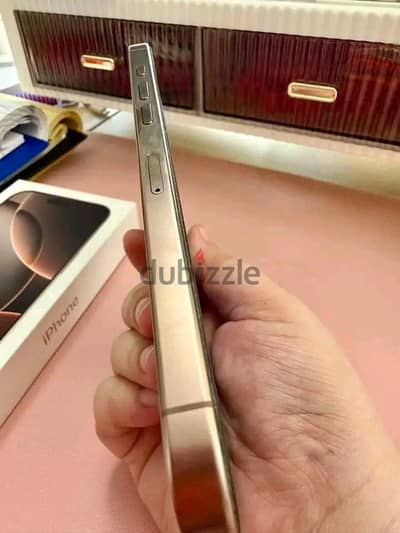 Apple - iPhone 16 Pro Max