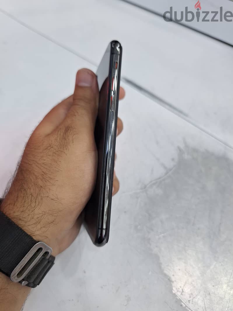 Apple - iPhone XS 3
