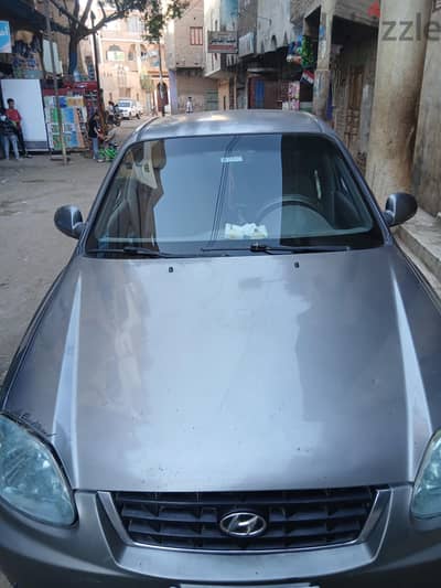 هيونداي فيرنا 2012