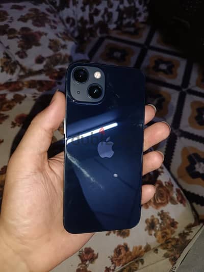 ايفون 13عليه ضريبه بدون بوكس بطاريه لسه نازله نهارده 11/10 بطاريه 87