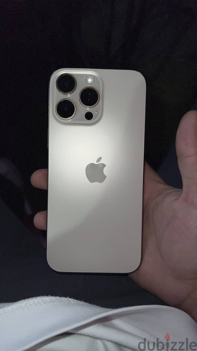 Apple - iPhone 16 Pro Max 2