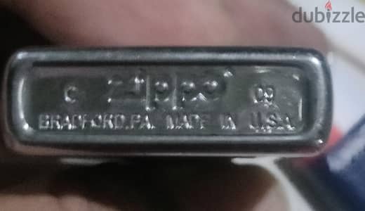 Zippo Genuine Lighter اكيد السعر مش ده