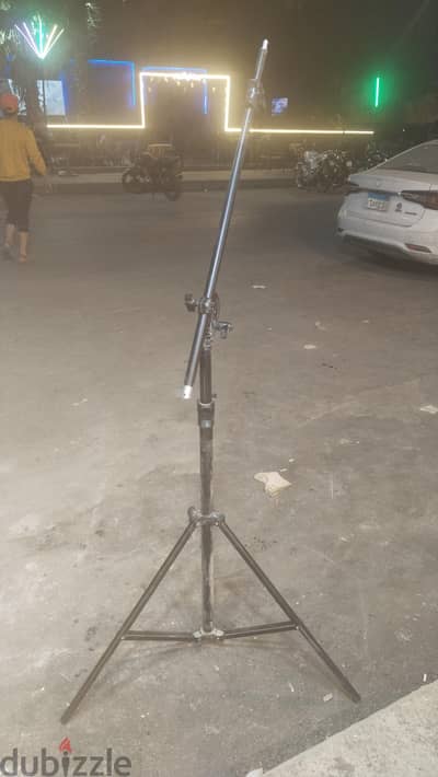 اكسسوارات كاميرا هيد و حوامل و عاكس 5*1 و حامل بووم 360د