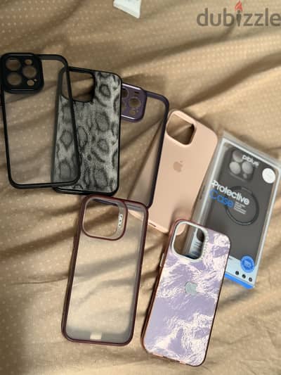 8 جرابات iphone 14 pro max