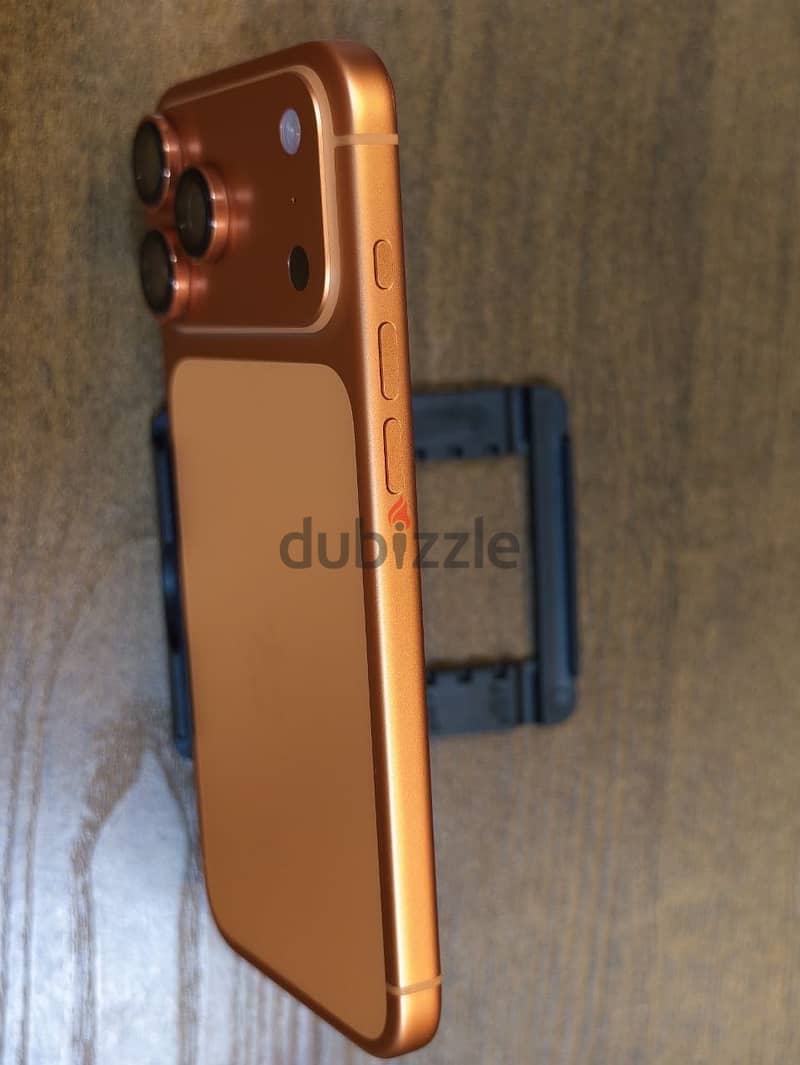 iPhone 17 Pro Max 5
