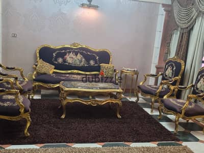 ١٠٠م مفروش كامب شيزار ٢ غرف وريسبشن مكيف دور عال قرب كلية هندسة