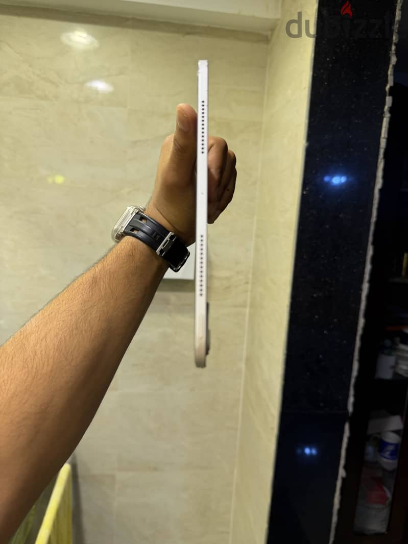 Ipad pro m5 in warranty 2