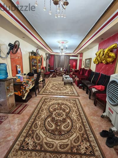شقة مفروشه بالاجهزه و العفش 160 متر على شارع العشرين الرئيسي