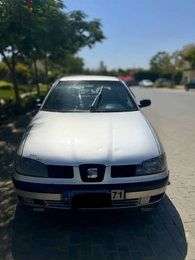 سيات إبيزا 1994