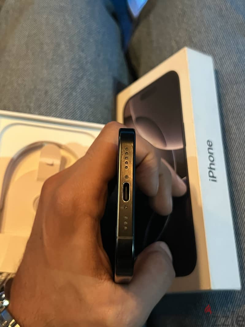 Apple - iPhone 16 Pro 5
