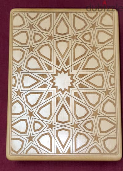 Wooden Box Laser Gallery for all purposes.   صندوق خشبي اصلي