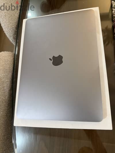 MacBook Pro core i5 2020
