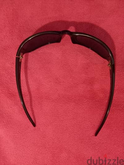 Excess sunglass
