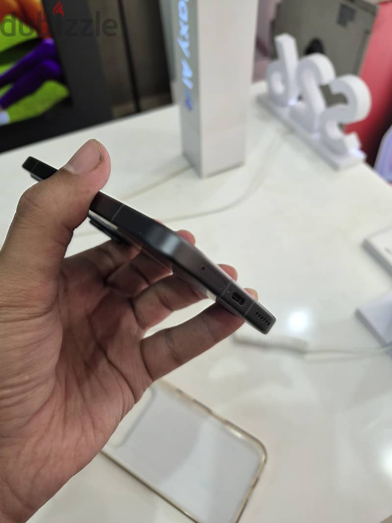 Honor 600 3