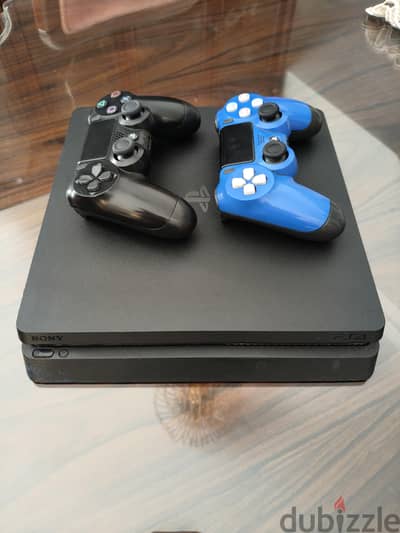 ps4 slim 500gb +2 controllers