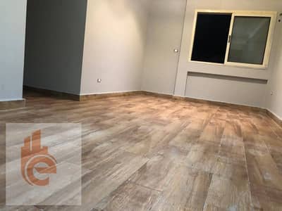 شقـة إيـجار بـ سموحة 95 بالقرب من مـول زهران