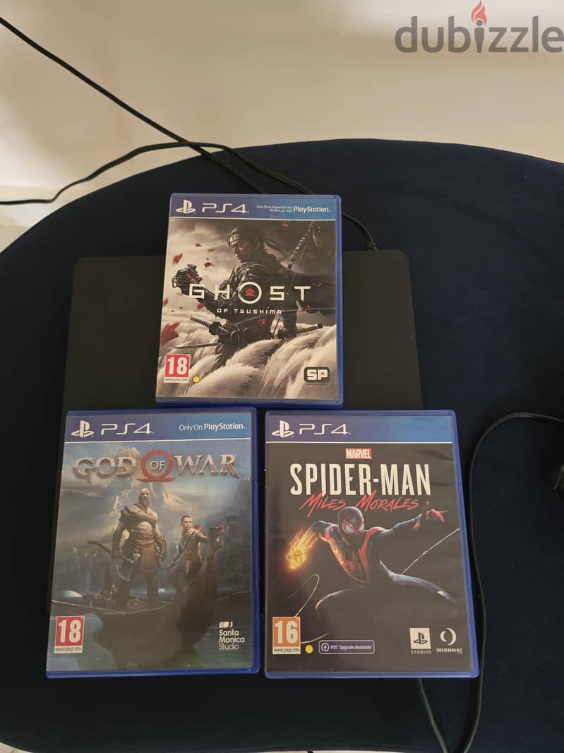 PS4 Slim 1Tb with 3 games 2