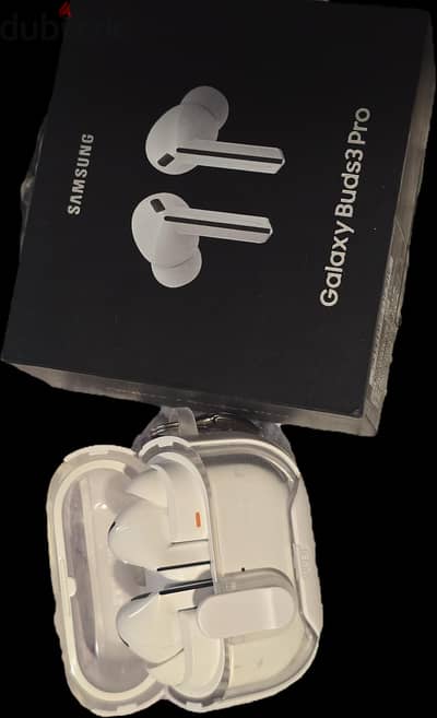 Galaxy Buds 3 pro ( open box )