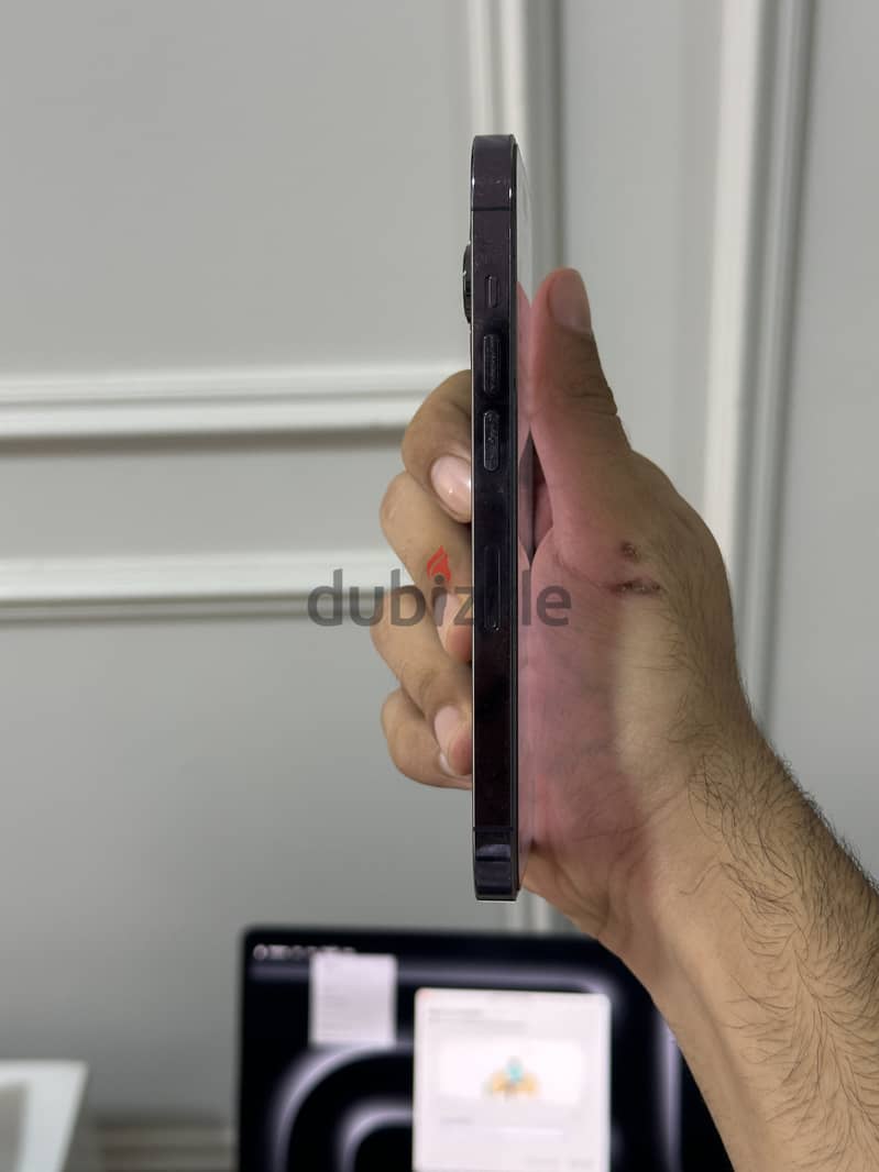 Apple - iPhone 14 Pro 3