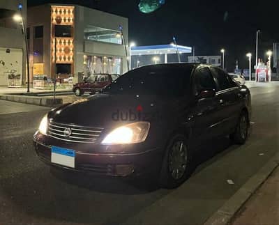 Nissan Sunny 2011