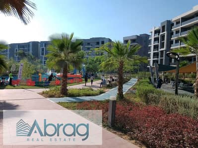 For sale, an apartment of 160 sqm, immediate delivery, ultra-super-lux finishing in Sun Capital Compound, October Gardens