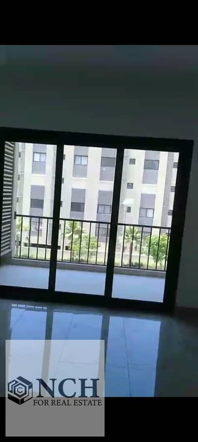 **Apartment for Rent in Fifth Square – New Cairo**  **Unit Code: FTr232**  A well-planned apartment for rent in Fifth Square, New Cairo, offering 155