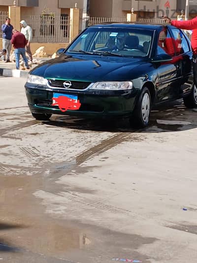 أوبل فيكترا 1998