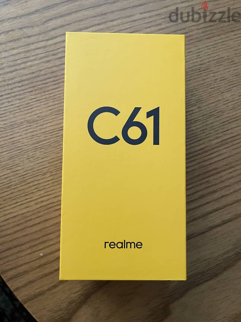 Realme C61 1
