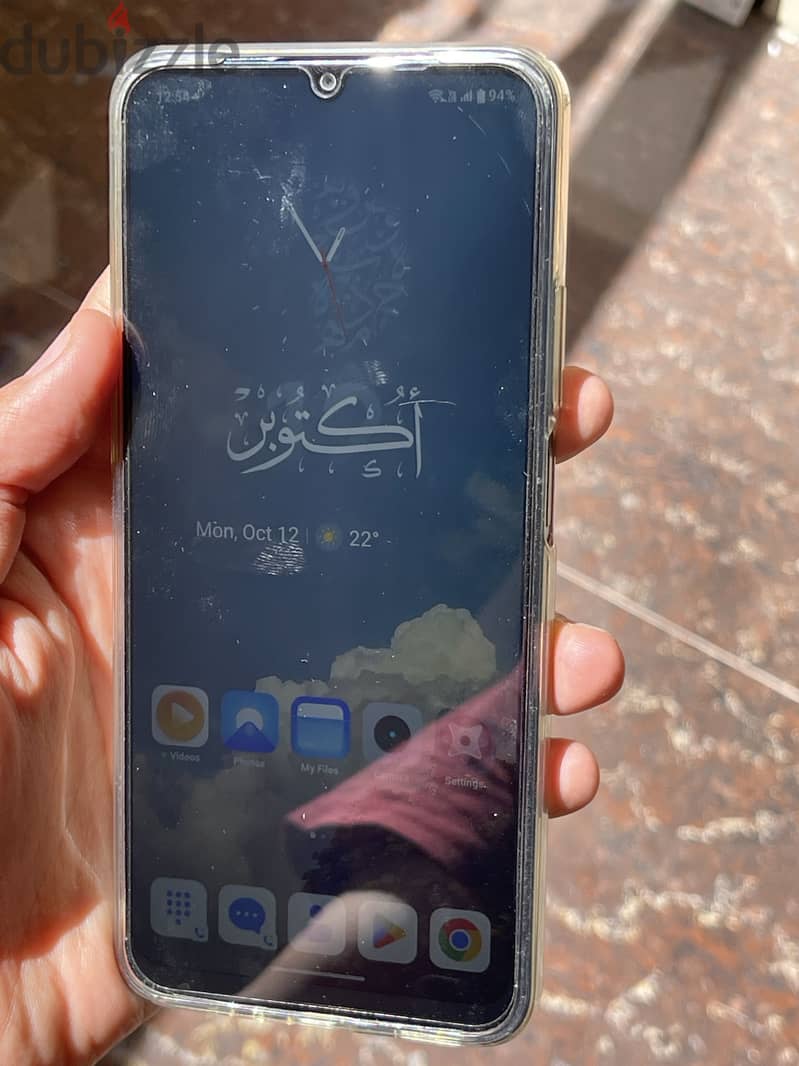 Realme C61 4