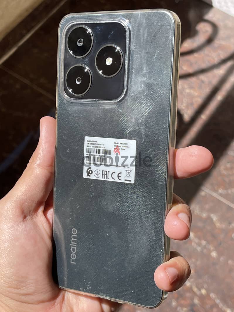 Realme C61 9