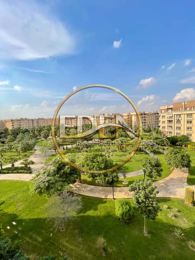 For sale, an apartment of 116 sqm on Wide Garden, ultra-super-luxury finishes